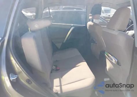 2013 Toyota Rav4 Le z USA, uszkodzony, nr VIN JTMBFREV9D5009241